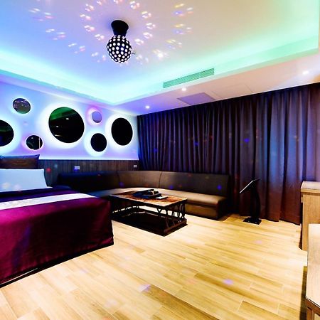Meng Siang Motel Pingzhen Eksteriør bilde